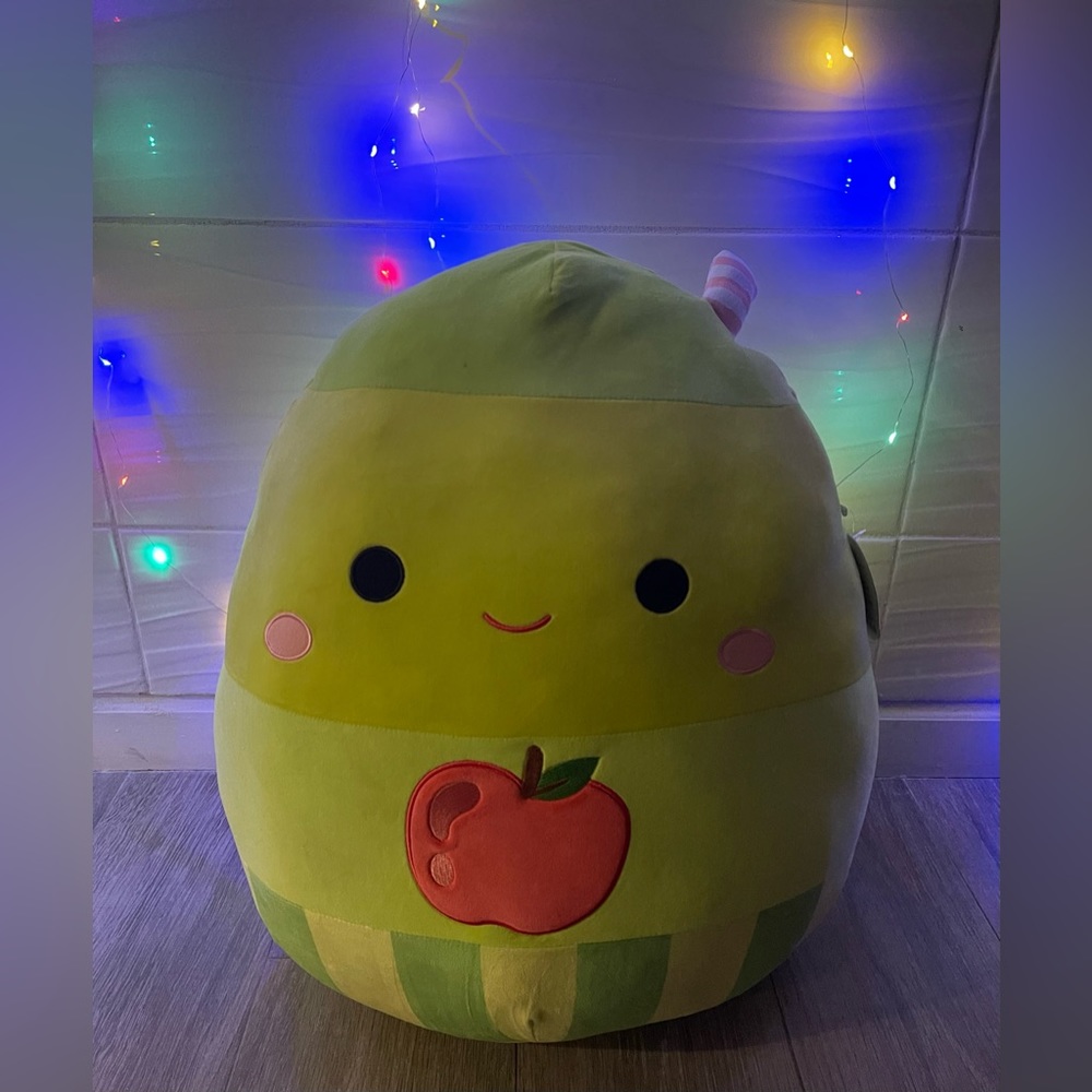 NWT 20” Jean The Apple 🍎 Juice 🧃 plush Squishmallow